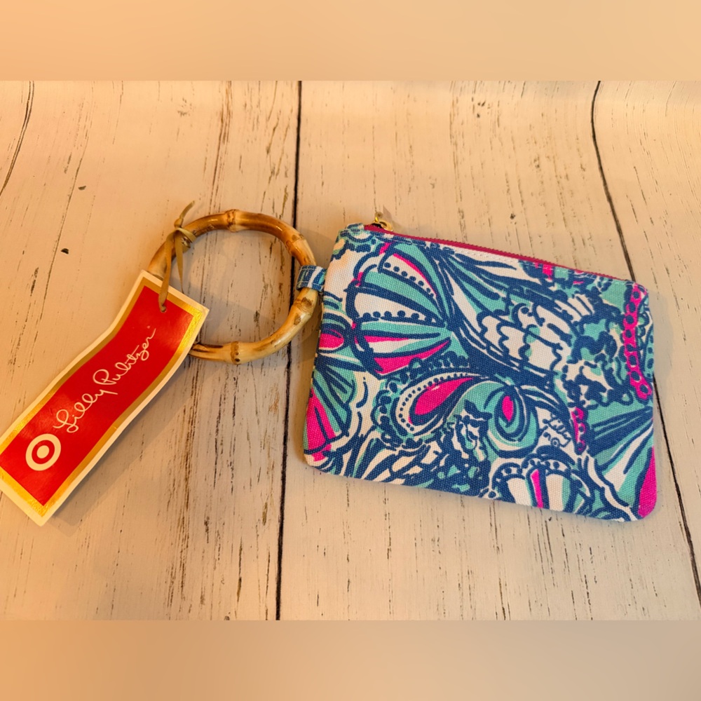 NEW WITH TAGS Lilly for Target “My Fans” Print Wristlet Bamboo Rare find!!